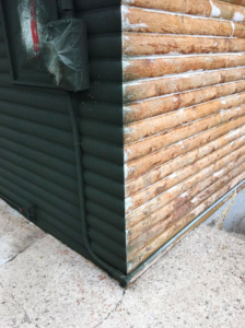 Thermal Cork-Shield sprayed in a wooden house